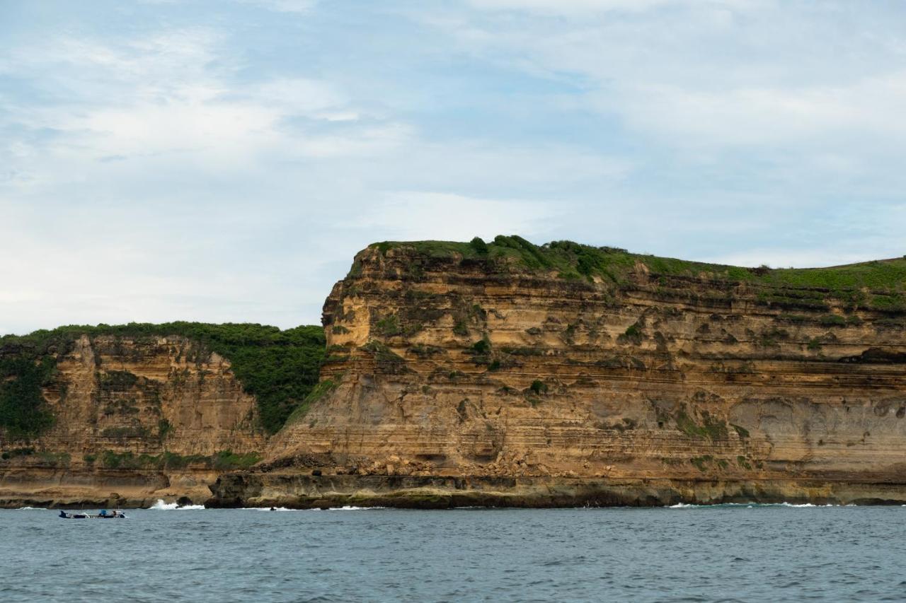 Innit Lombok Ekas Buitenkant foto